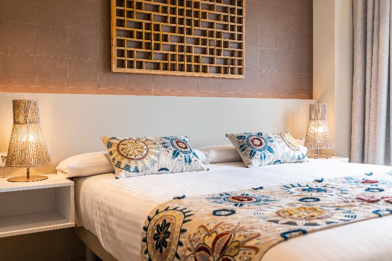 Intelier Core Suites Valencia - Oda