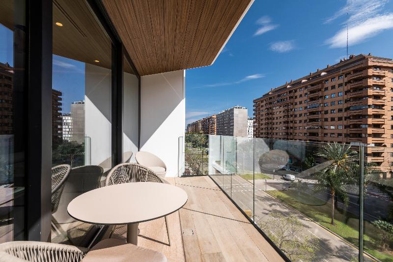 Intelier Core Suites Valencia - Oda