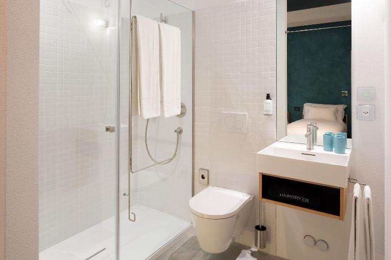 Riva Rooms & Studios - Oda