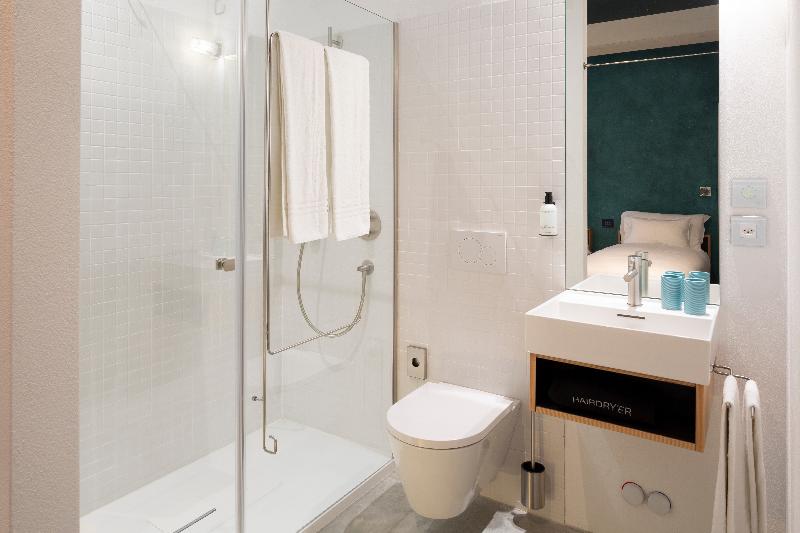 Riva Rooms & Studios - Oda