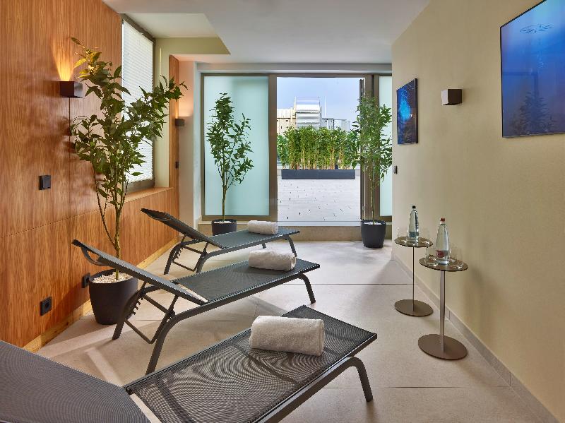 EST Grand Hotel Savoy - Aktivite