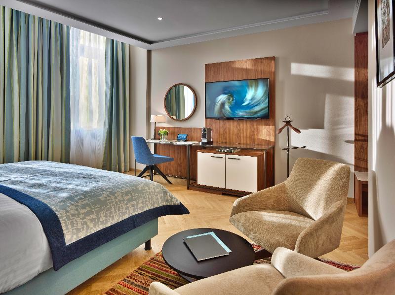 EST Grand Hotel Savoy - Oda