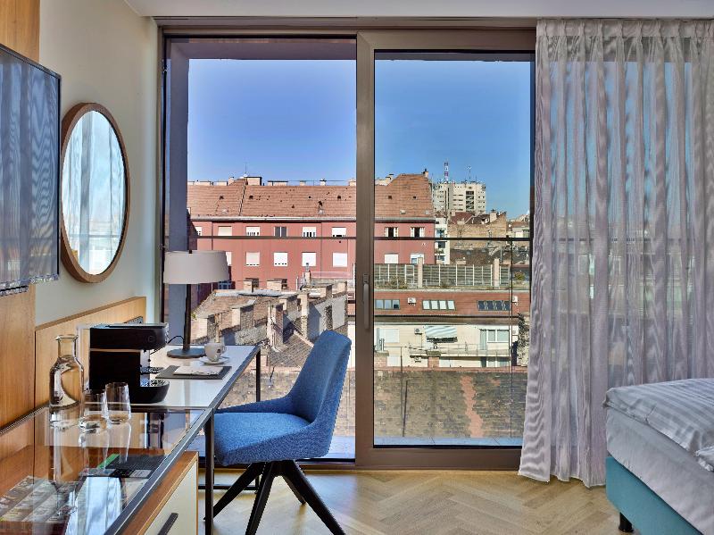 EST Grand Hotel Savoy - Oda