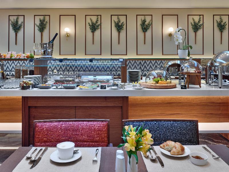 EST Grand Hotel Savoy - Restoran