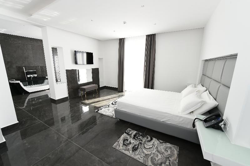 Grand Hotel Serapide - Oda
