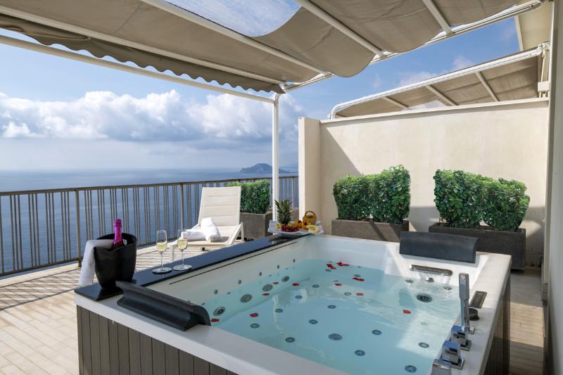 Grand Hotel Serapide - Oda