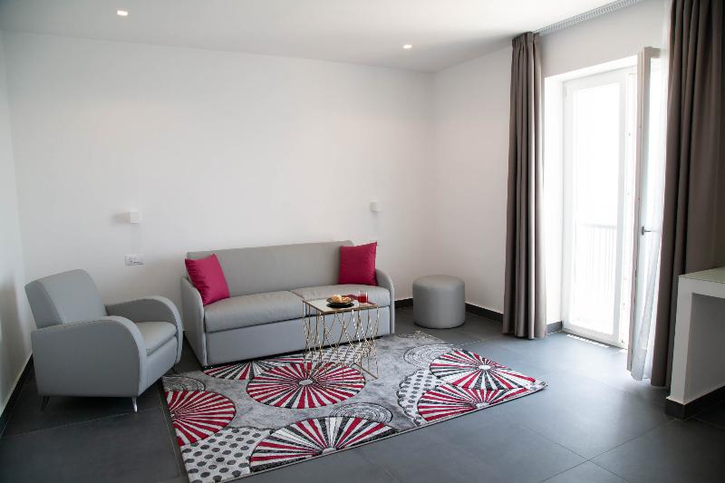 Grand Hotel Serapide - Oda