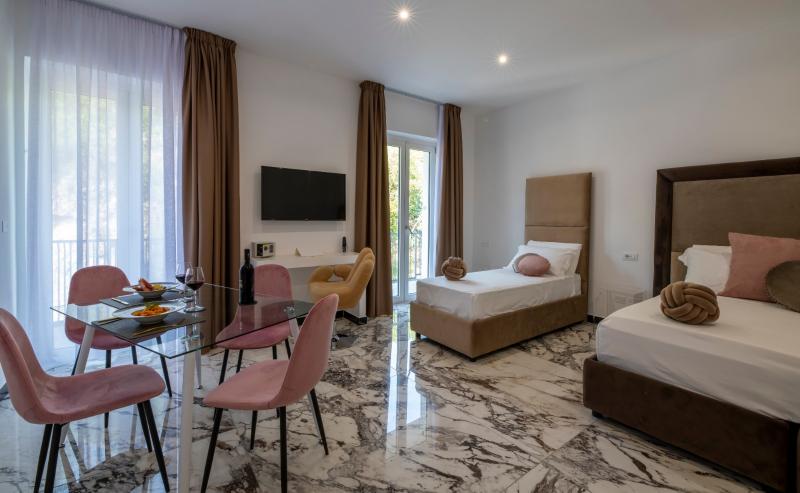 Grand Hotel Serapide - Oda