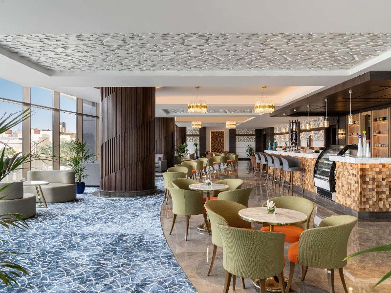 Mövenpick Hotel and Residences Riyadh - Bar