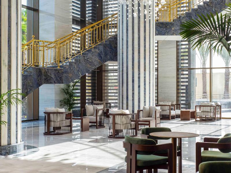 Mövenpick Hotel and Residences Riyadh - Bar