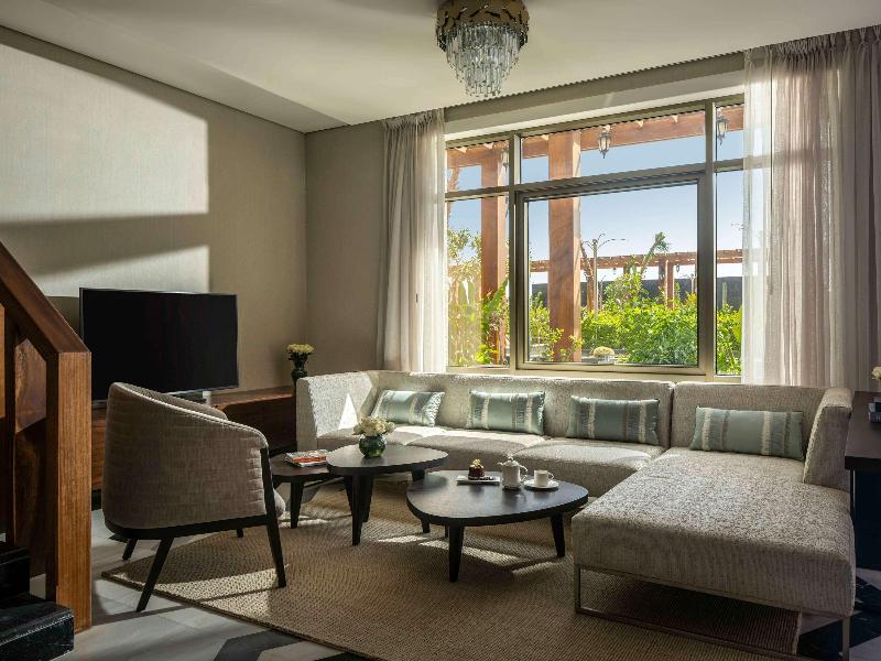 Mövenpick Hotel and Residences Riyadh - Genel