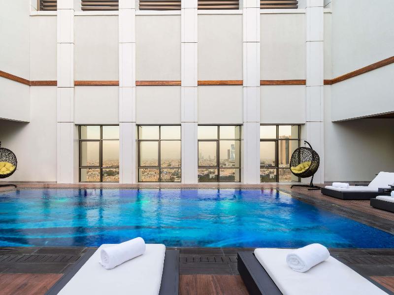 Mövenpick Hotel and Residences Riyadh - Havuz