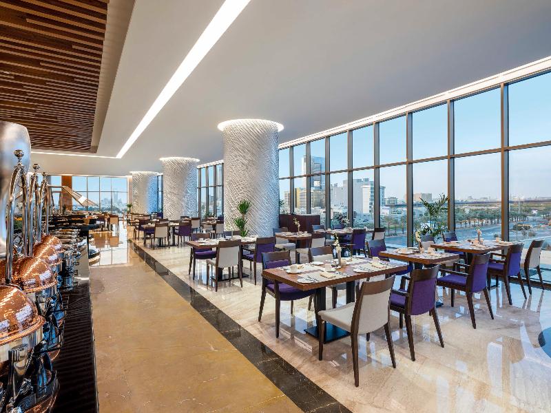 Mövenpick Hotel and Residences Riyadh - Restoran