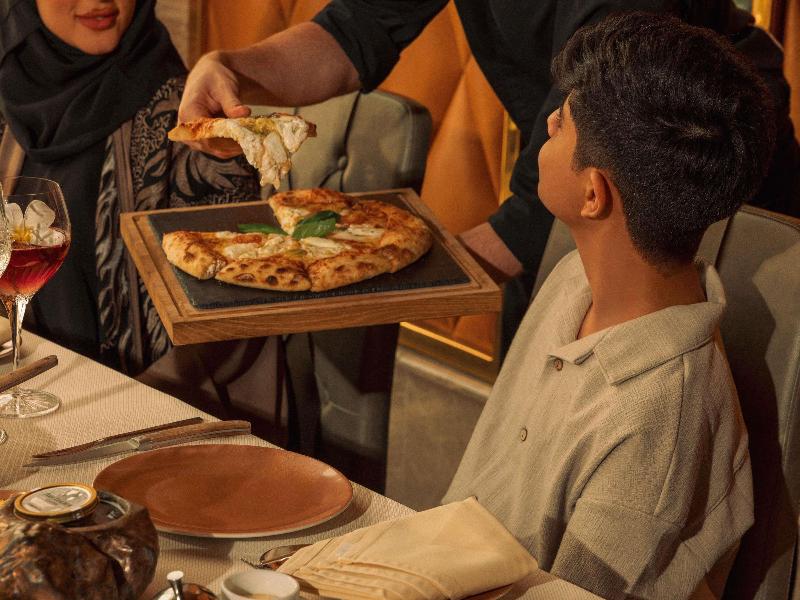 Mövenpick Hotel and Residences Riyadh - Restoran