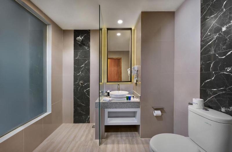 Aston Inn Jemursari - Oda