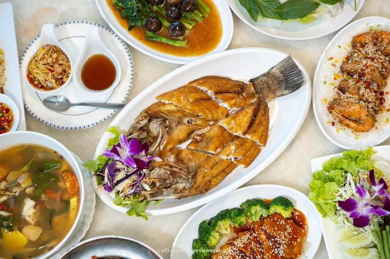 BB Le Garden by ZUZU - Restoran
