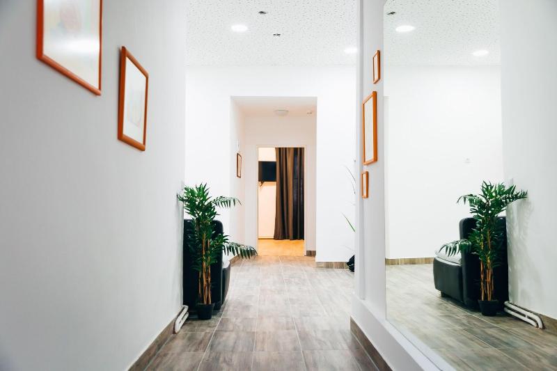 Modern Hotel Mariahilfer Strasse - Lobi