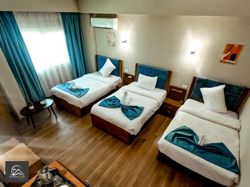 Pyramids Oasis Hotel - Oda