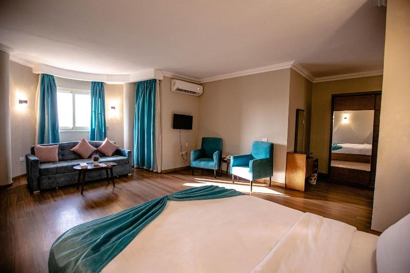 Pyramids Oasis Hotel - Oda