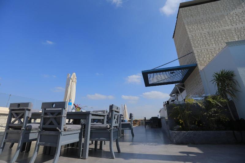 Pyramids Oasis Hotel - Oda