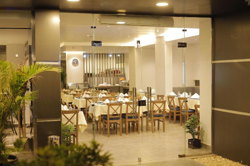 Pyramids Oasis Hotel - Restoran