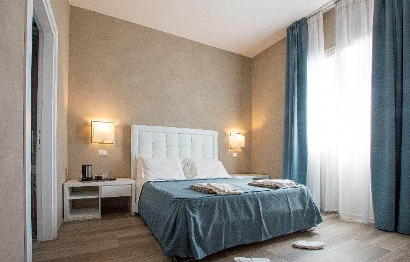 Hotel Cecina Beach - Oda
