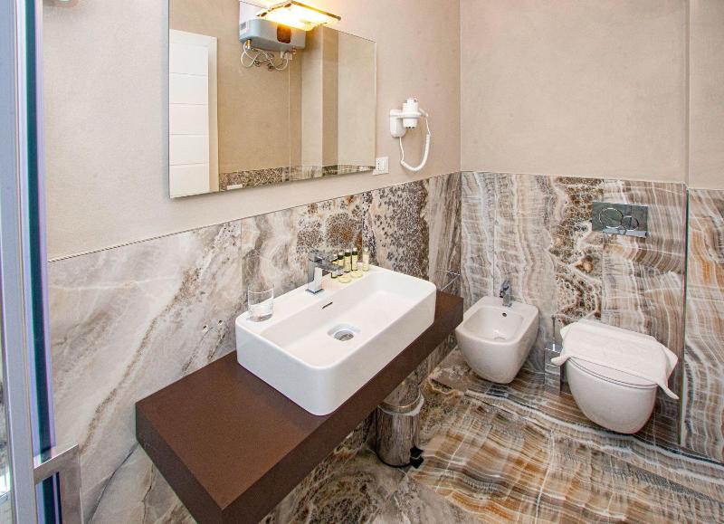 Hotel Cecina Beach - Oda