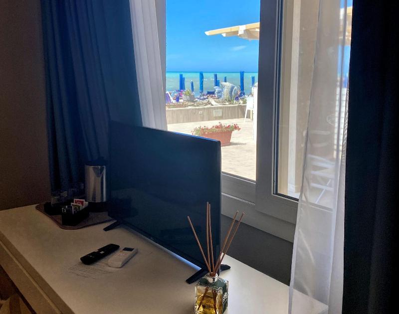 Hotel Cecina Beach - Oda