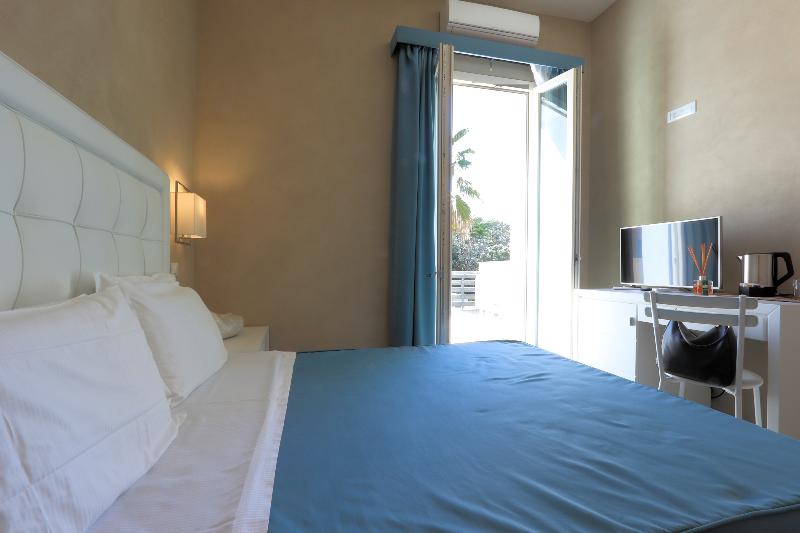 Hotel Cecina Beach - Oda