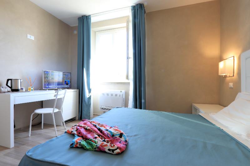 Hotel Cecina Beach - Oda