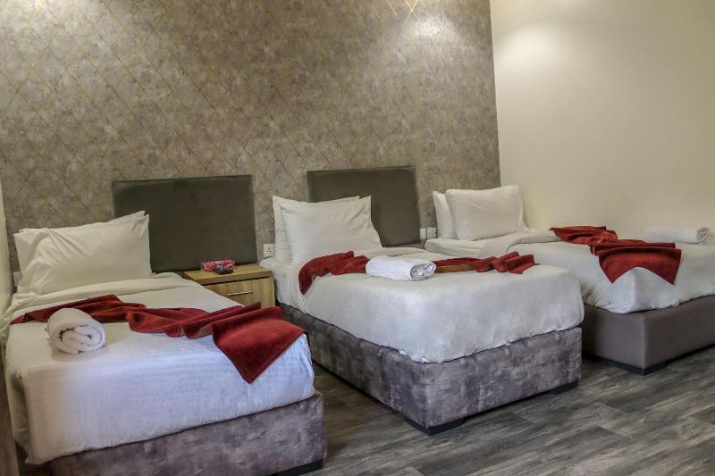 Twins Downtown Hotel - Oda