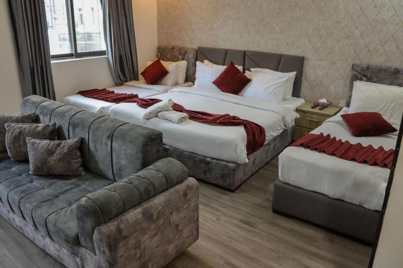 Twins Downtown Hotel - Oda