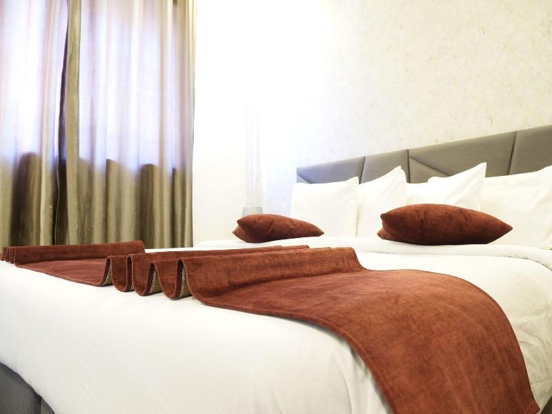 Twins Downtown Hotel - Oda
