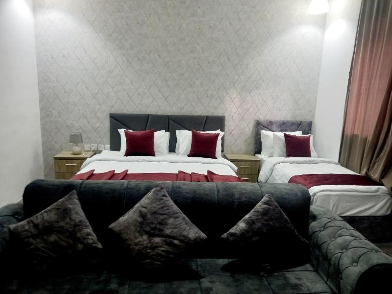 Twins Downtown Hotel - Oda