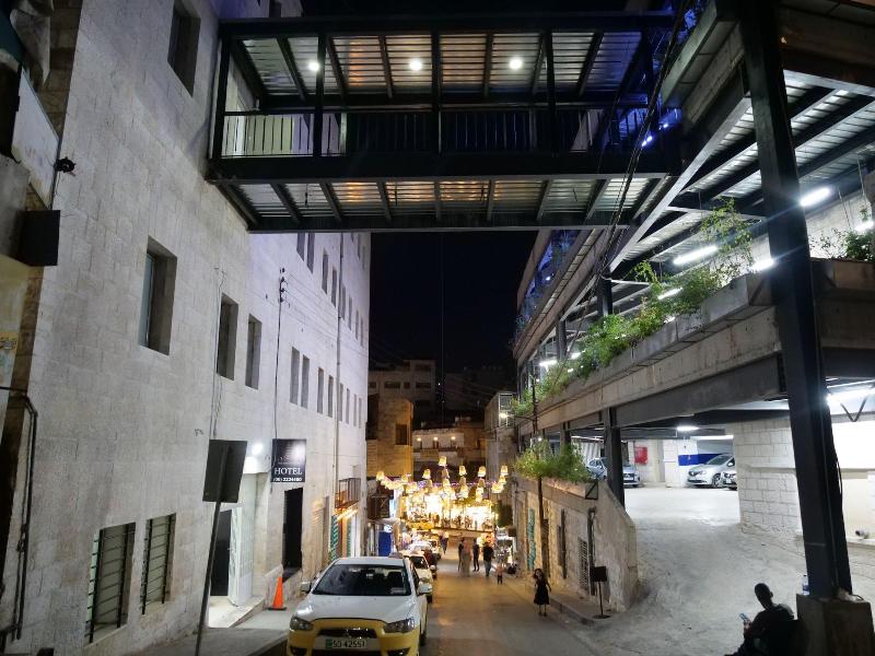 Twins Downtown Hotel - Oda