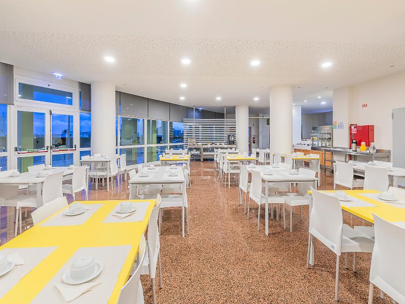 Hi Santa Cruz - Pousada De Juventude - Restoran