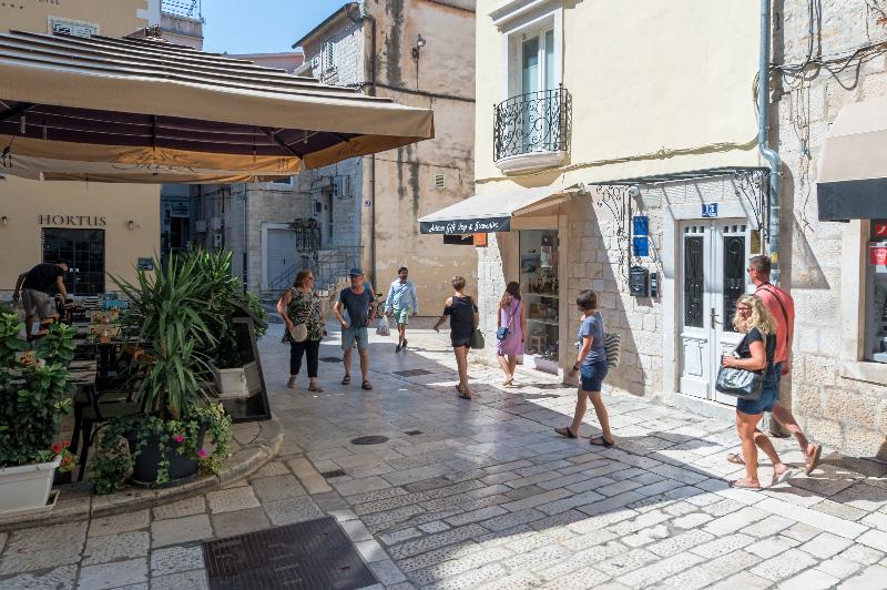 Split Palace Luxury Retreat - Genel