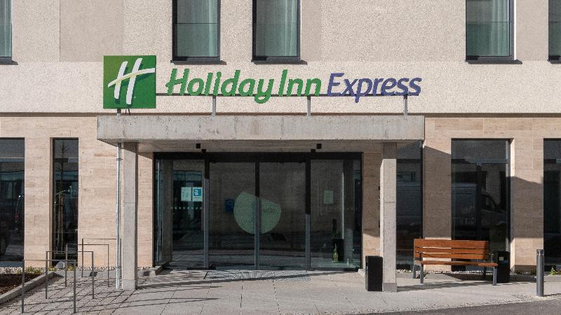 Holiday Inn Express Munich North - Genel