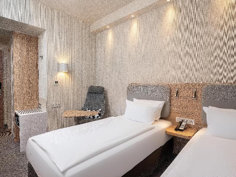 Holiday Inn Express Munich North - Oda