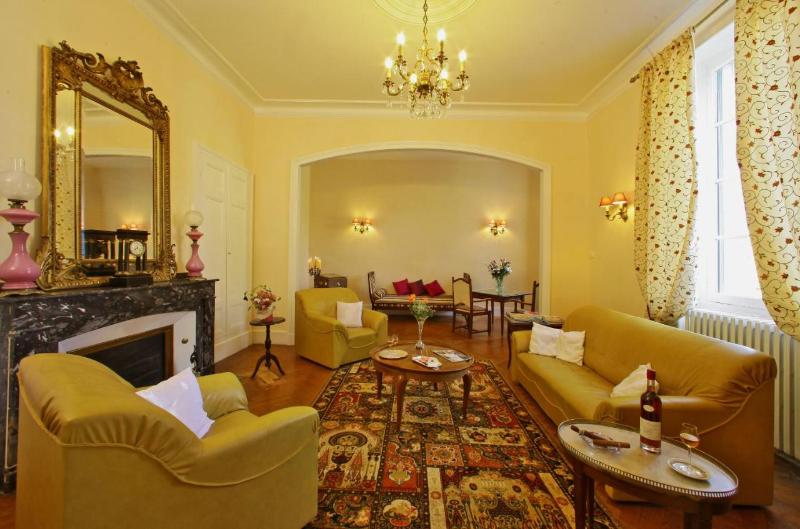 Logis Chateau Bellevue - Lobi