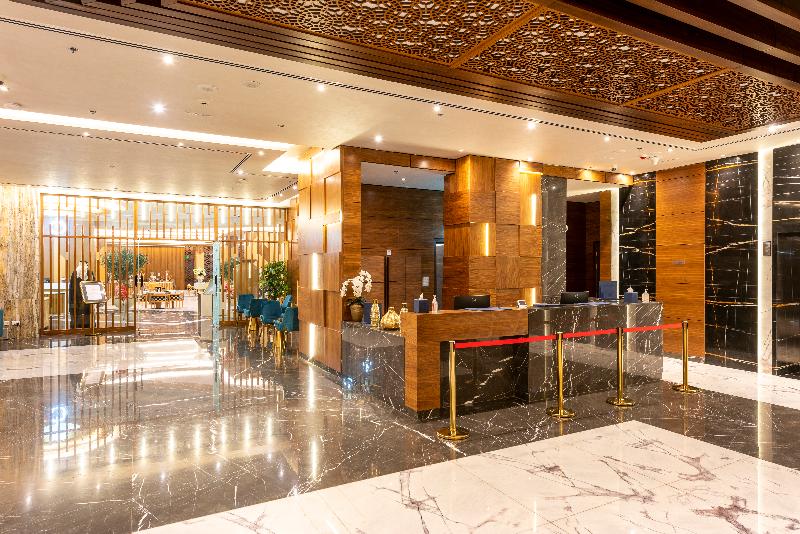 Luxe Grand Hotel Apartments - Lobi