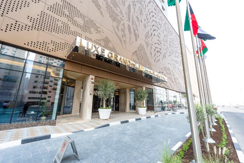 Luxe Grand Hotel Apartments - Genel