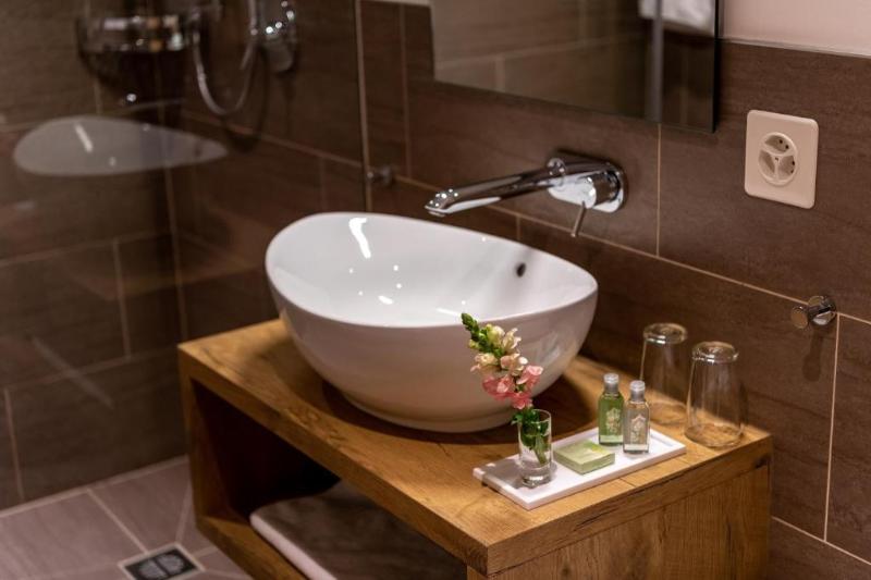 Pradas Resort Brigels - Oda