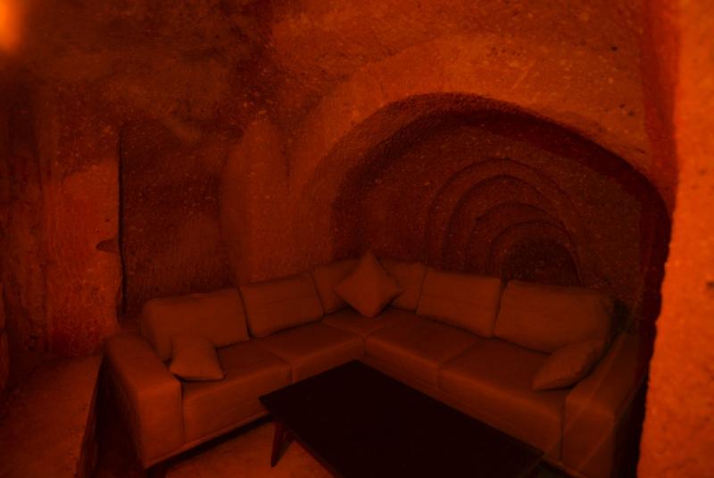 The Cave House - Oda