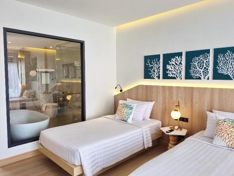 Phuket Emerald Beach Resort - Oda
