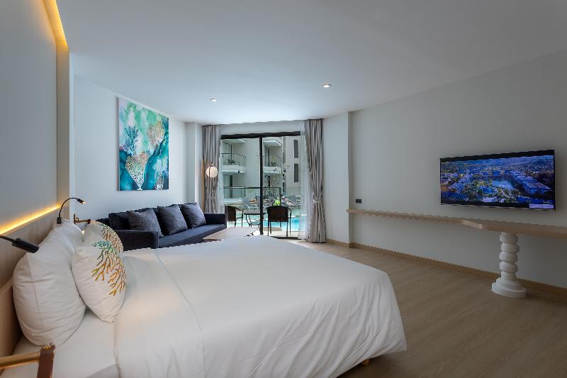 Phuket Emerald Beach Resort - Oda