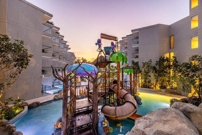Phuket Emerald Beach Resort - Havuz