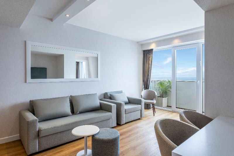 Alliance Palace Batumi - Oda