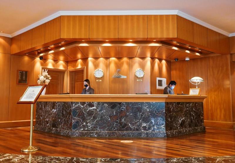 Dubai Marine Beach Resort & Spa - Lobi