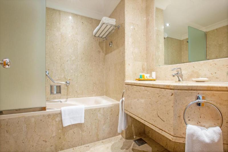 Dubai Marine Beach Resort & Spa - Oda